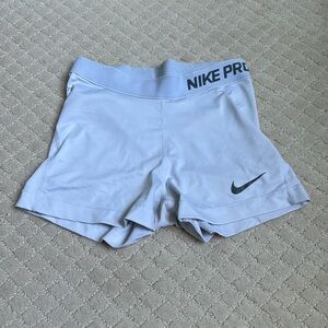 White Nike Pro Spandex. Size S.